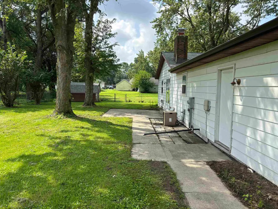 5405 Fernwood Avenue, Fort Wayne, IN 46809 - #3