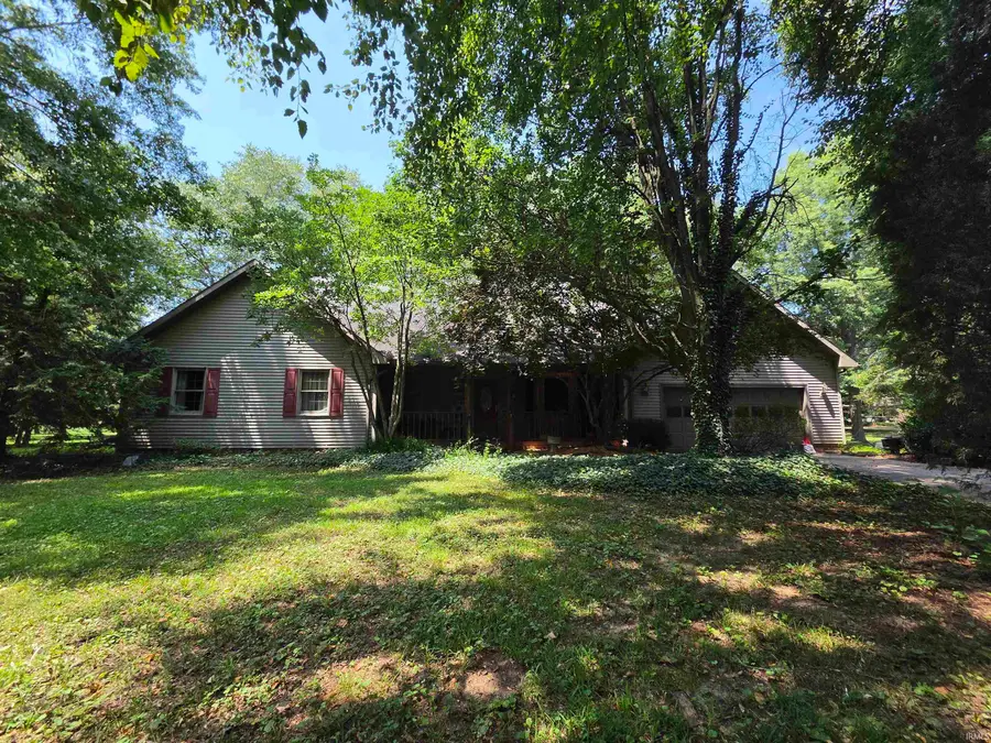 2101 S Sievers Road, Vincennes, IN 47591 - #2