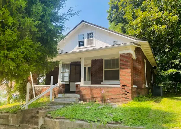 12 E Market Street, Chrisney, IN 47611