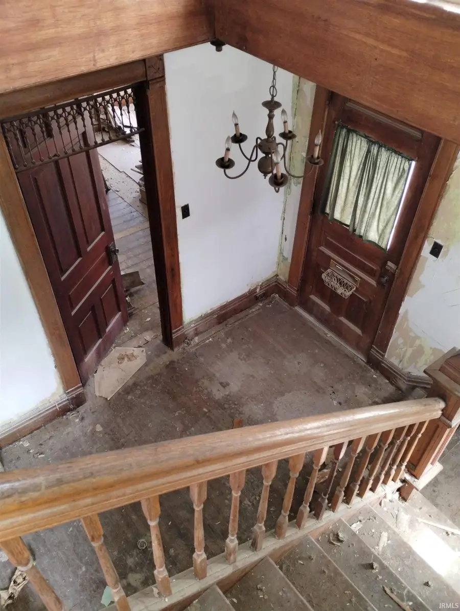 117 E Main Street, Van Buren, IN 46991 - #3