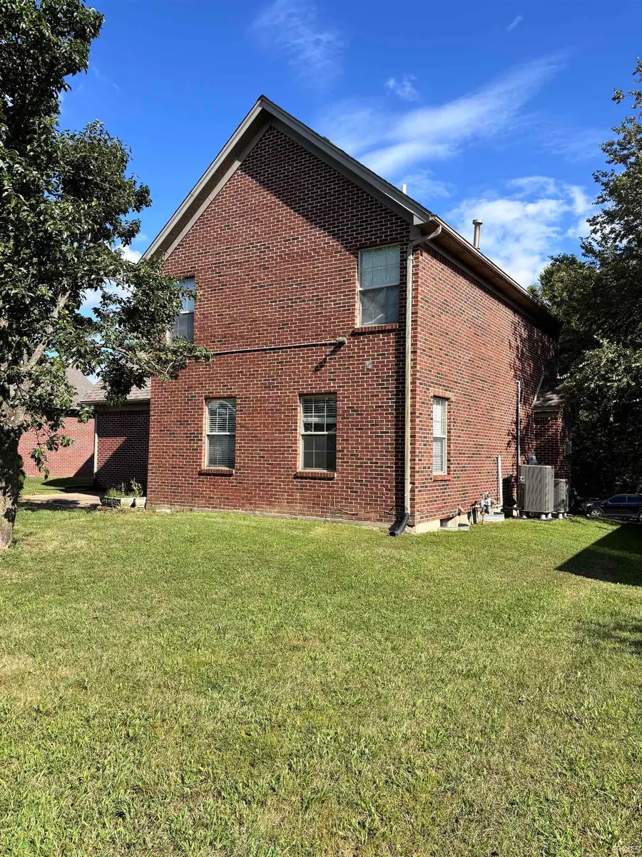 1714 Sterling Oaks Drive, Sellersburg, IN 47172 - #3