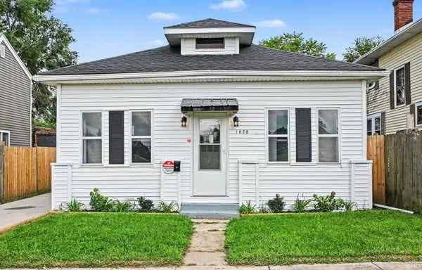 1628 Catalpa Avenue, South Bend, IN 46613