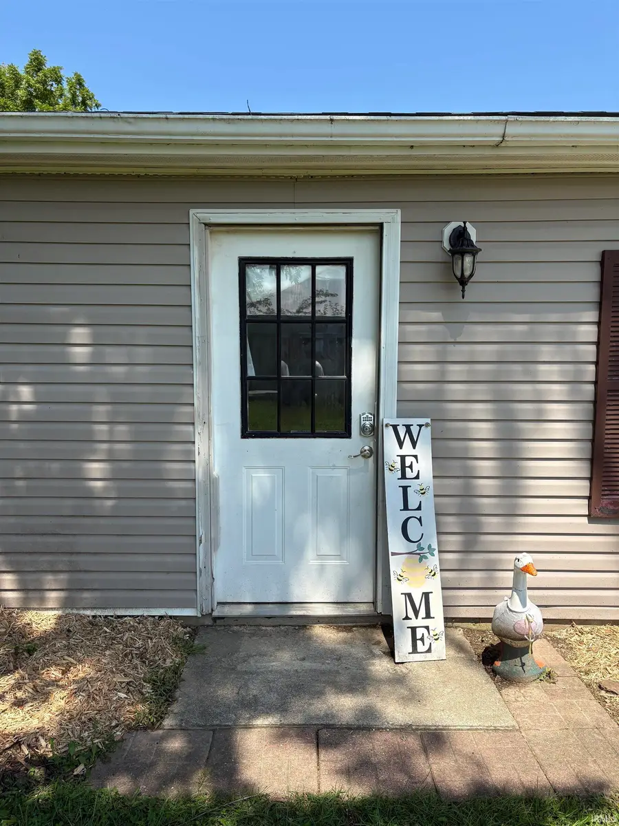 2118 W Tower Road, Williamsport, IN 47993 - #3
