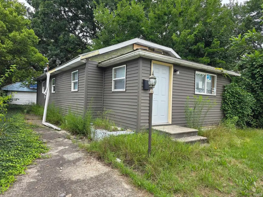 1717 Robinson Street, South Bend, IN 46613 - #3