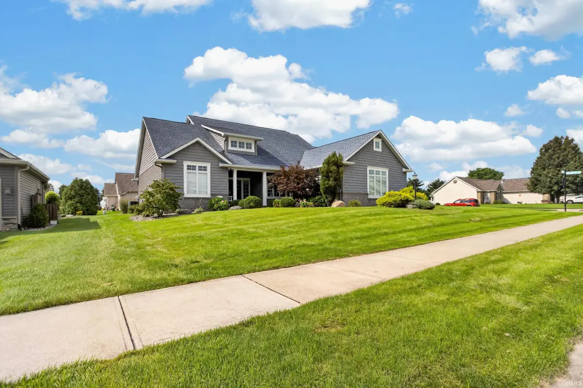 601 Brittania Drive, Huntington, IN 46750 - #1