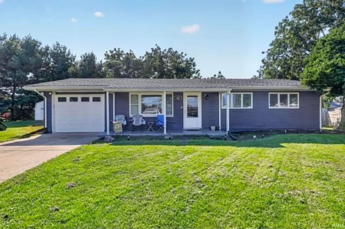 806 N Pine Lane, Monticello, IN 47960 - #1