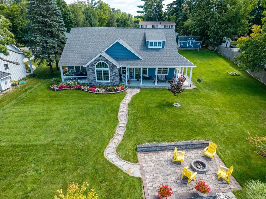 6270 S 085 W Road, Wolcottville, IN 46795 - #2