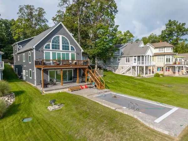 540 Lane 280 Lake James, Angola, IN 46703