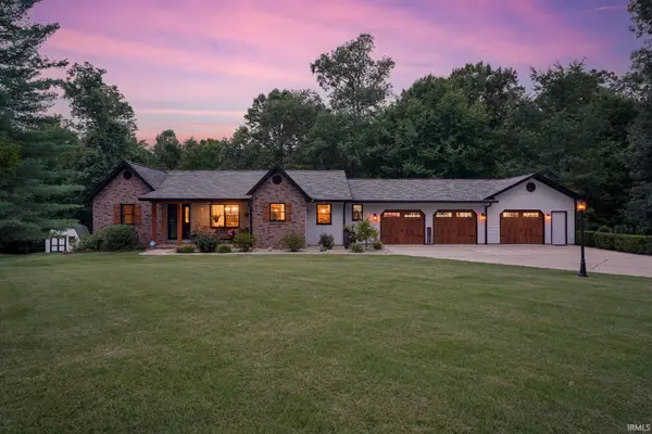220 The Woods, Bedford, IN 47421