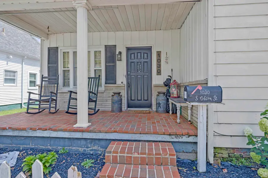 1030 S Gibson Street, Princeton, IN 47670 - #2