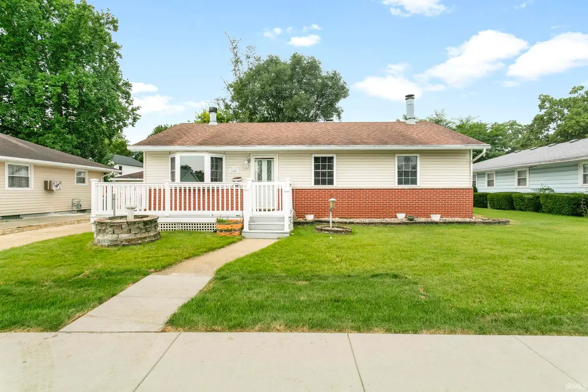 147 N Oakley Avenue, Mishawaka, IN 46544 - #1
