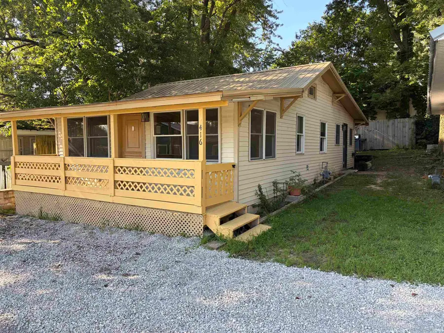 416 W Coy Avenue, Silver Lake, IN 46982 - #2