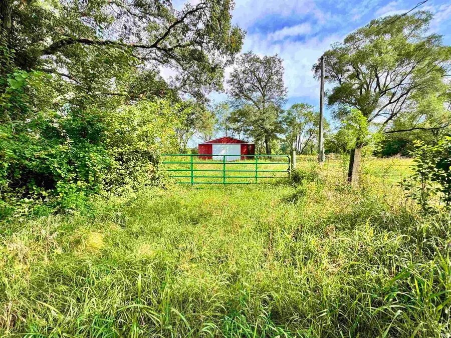 14636 W 300 N, Medaryville, IN 47957 - #3