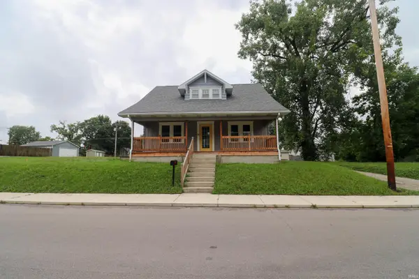 323 E Water Street, Hartford City, IN 47348
