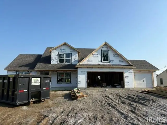 322 N Mcneal Circle, Ossian, IN 46777 - #3