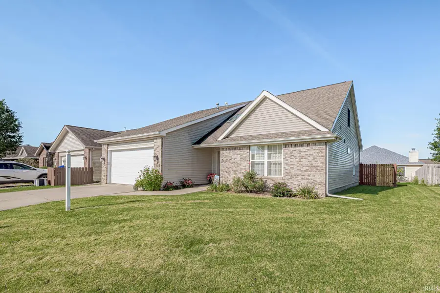 729 Browning Street, Columbia City, IN 46725 - #3
