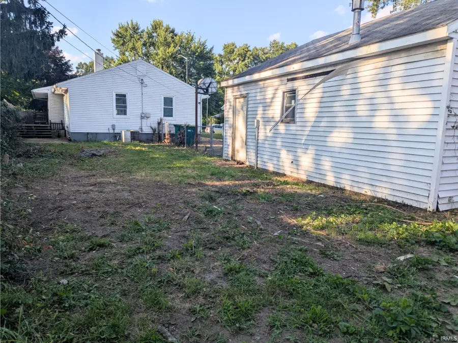 127 Bastogne Avenue, Mishawaka, IN 46545 - #3