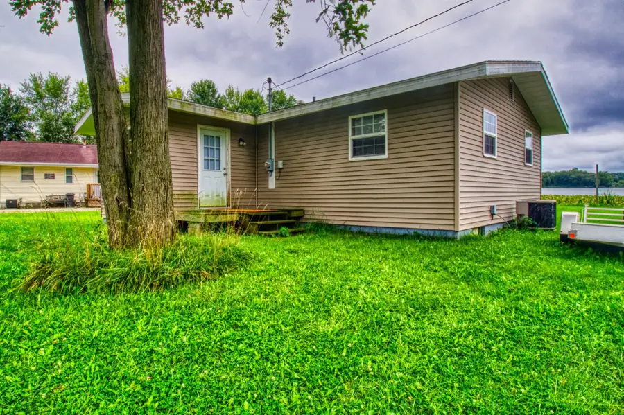 8861 S Jannie Lane, Silver Lake, IN 46982 - #3