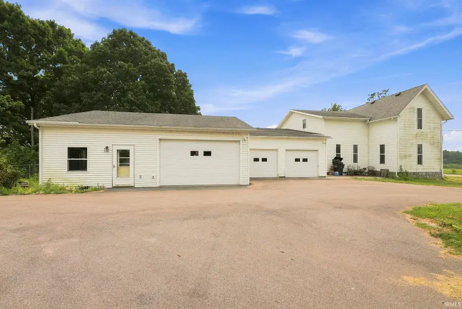 1052 N 75 E Road, Albion, IN 46701 - #3