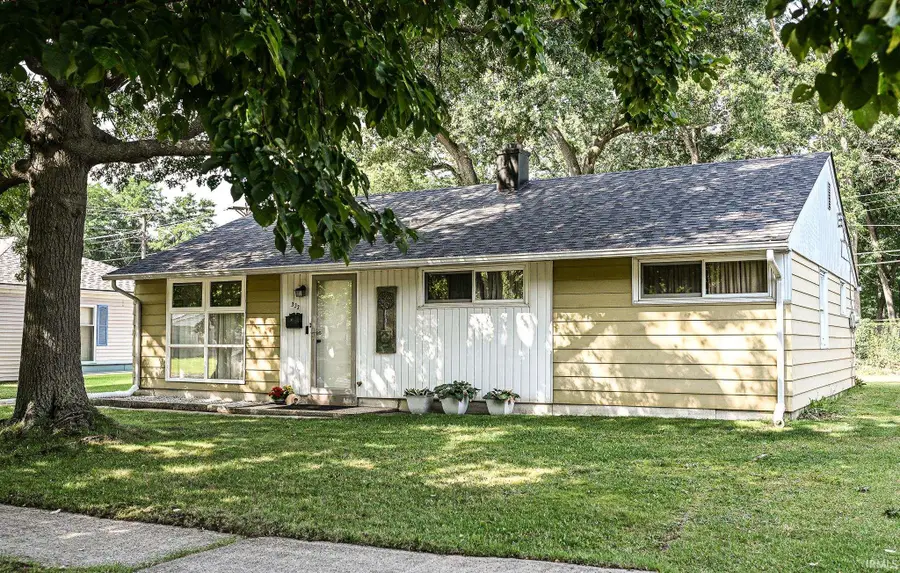 333 Manchester Drive, South Bend, IN 46615 - #3