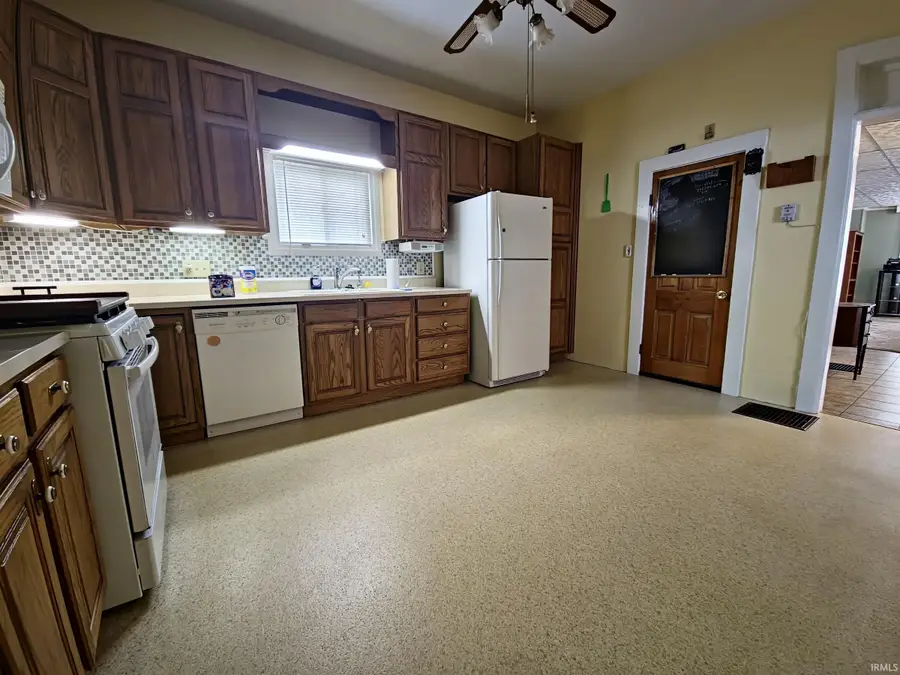 78 W 7th Street, Peru, IN 46970 - #3