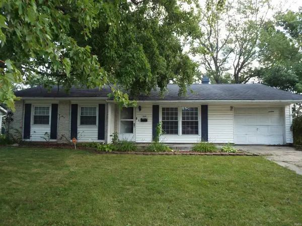 7619 Kingsway Drive, Fort Wayne, IN 46819