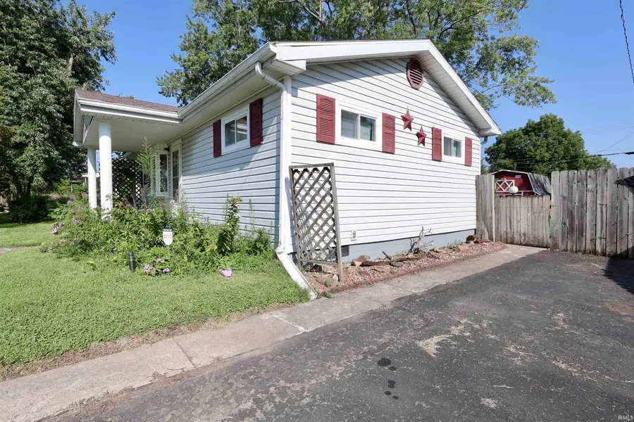 1408 E 24th Street, Muncie, IN 47302 - #3