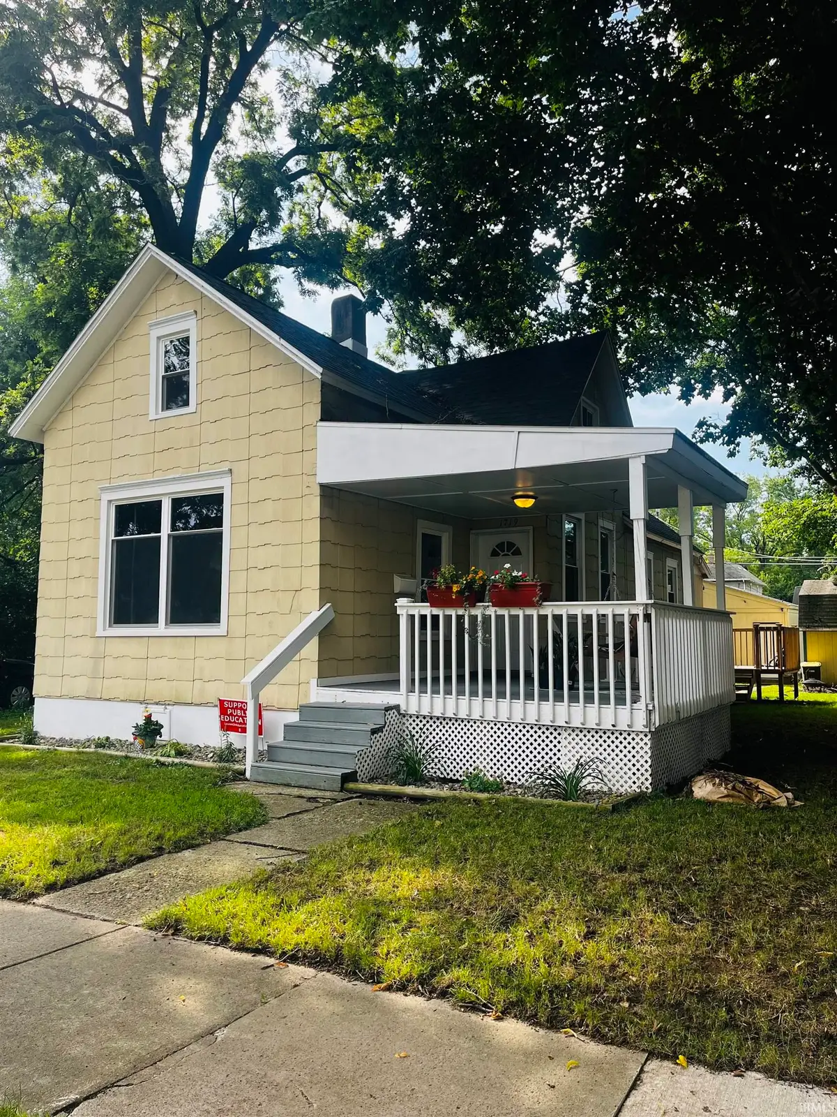 1719 Howell Street, Fort Wayne, IN 46808 - #1