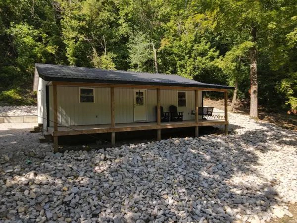 18365 Riviera Lane, Shoals, IN 47581
