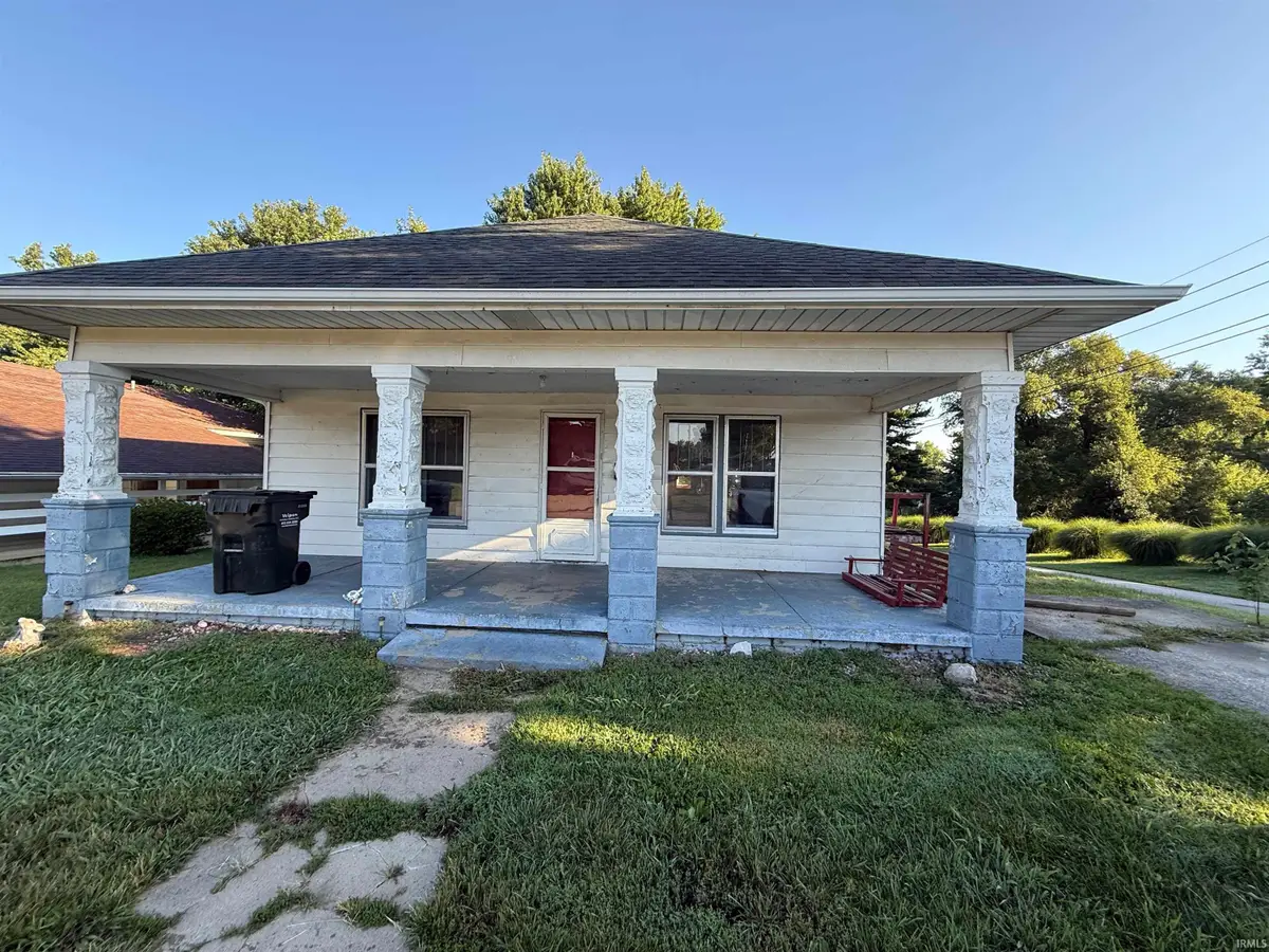 1414 E Poplar Street, Petersburg, IN 47567 - #1