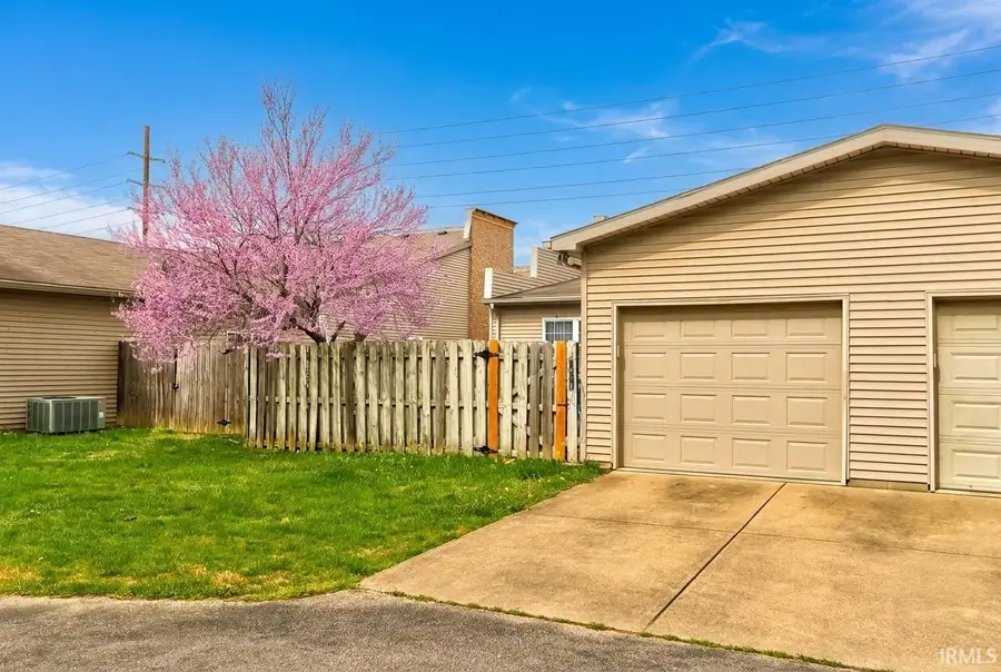 3461 Manhattan Boulevard, Evansville, IN 47711 - #2
