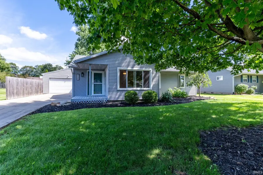 2121 Edenton Drive, Fort Wayne, IN 46804 - #2