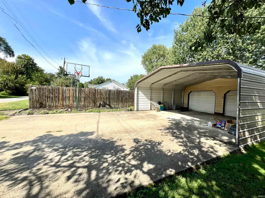 5254 S Washington Street, Oakland City, IN 47660 - #3
