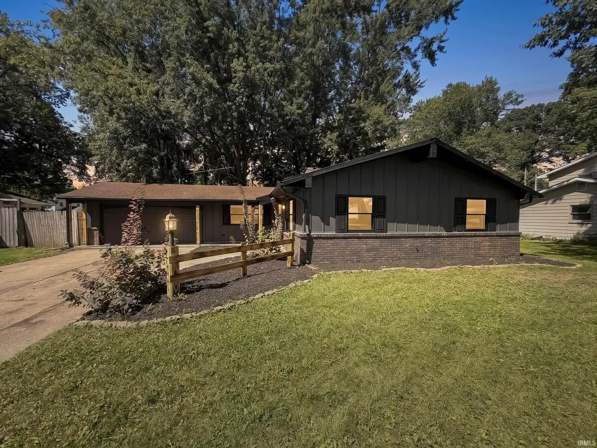 1913 Kendawa Drive, Fort Wayne, IN 46815 - #1