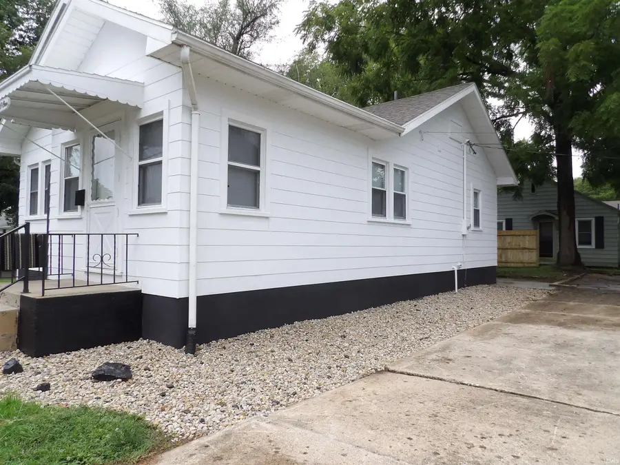 301 N Light Street, Muncie, IN 47303 - #3