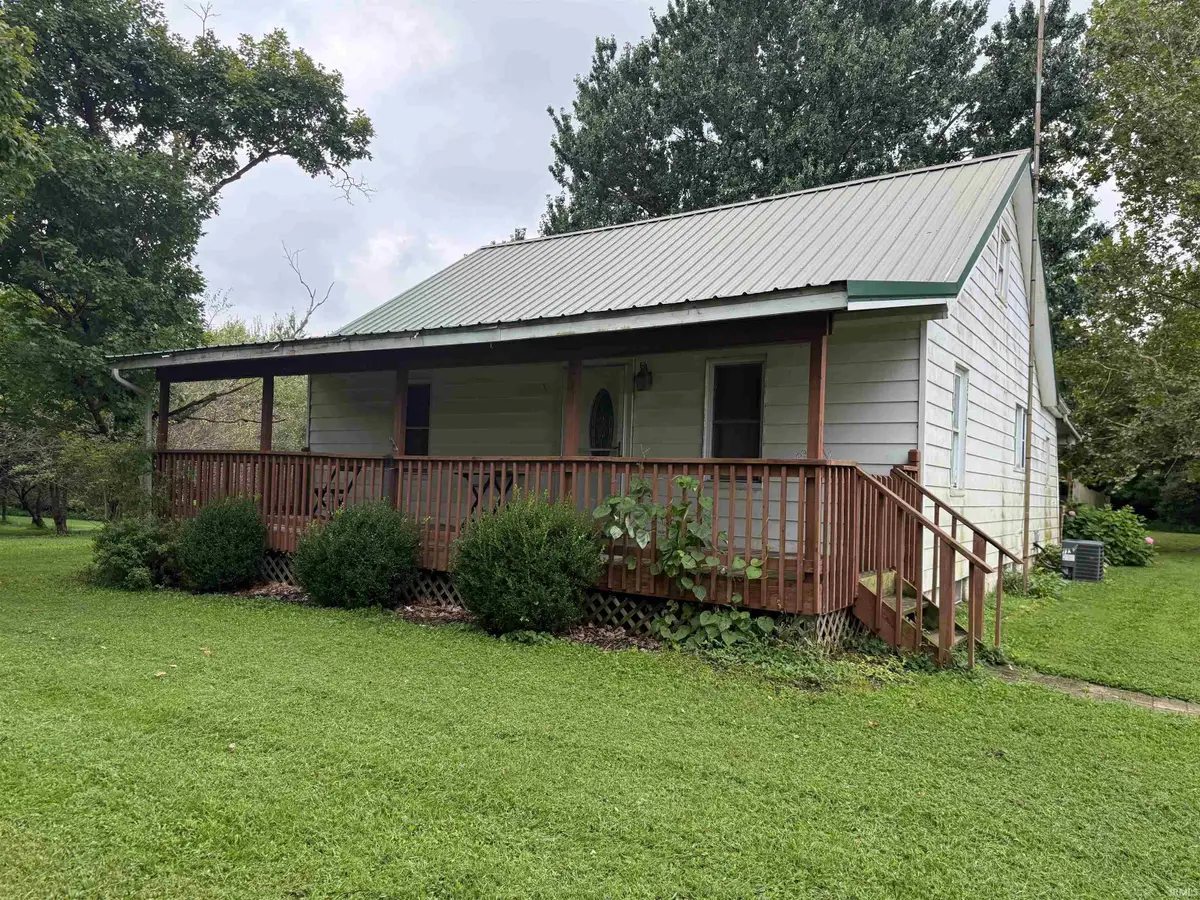 233 N Co Rd 600 E, Winslow, IN 47598 - #1