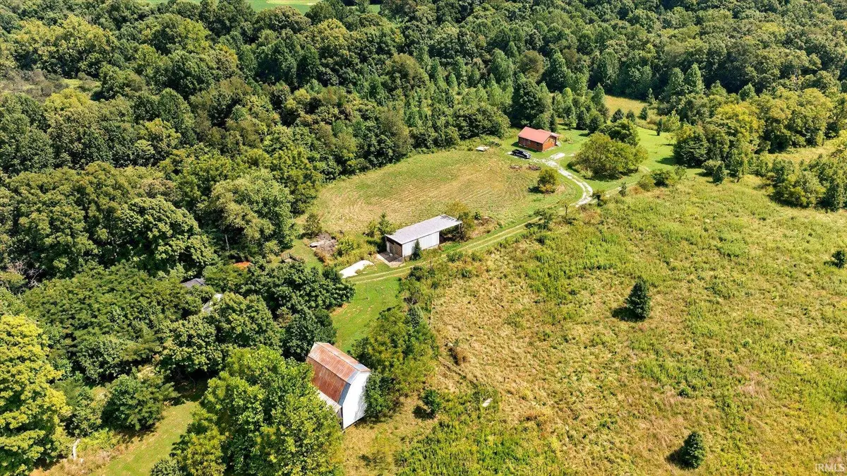 1757 S Walnut Grove Road, Bloomfield, IN 47424 - #1