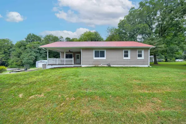307 S Main Street, Patoka, IN 47666