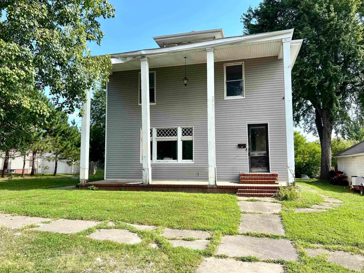 410 E Harrison Street, Oakland City, IN 47660 - #1