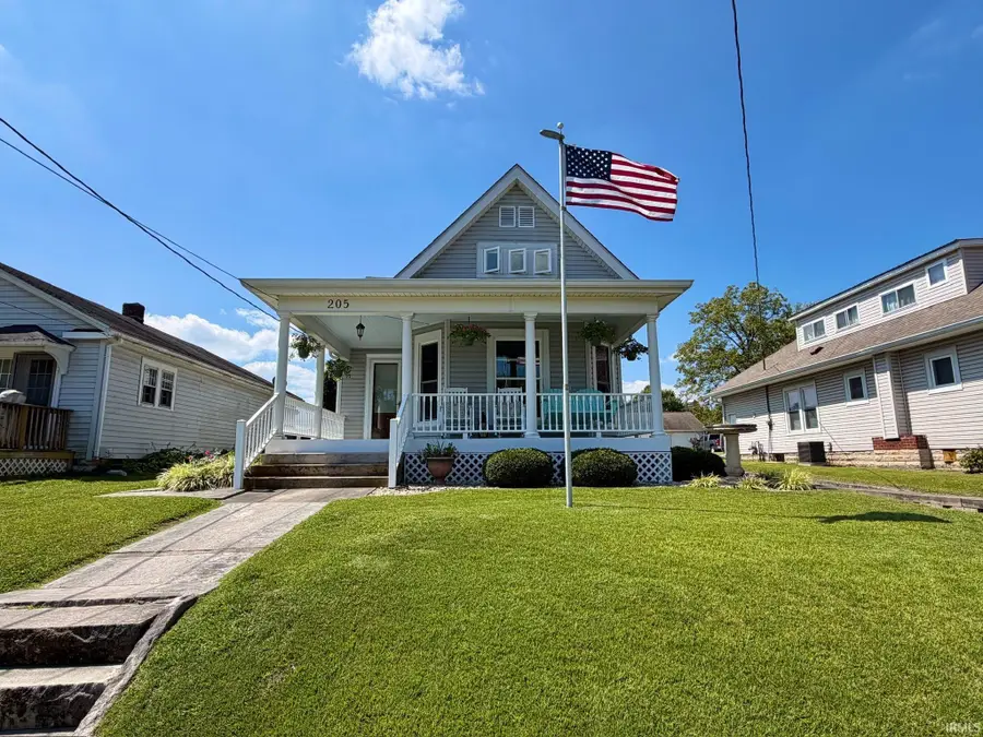 205 Lincoln Avenue, Bedford, IN 47421 - #2
