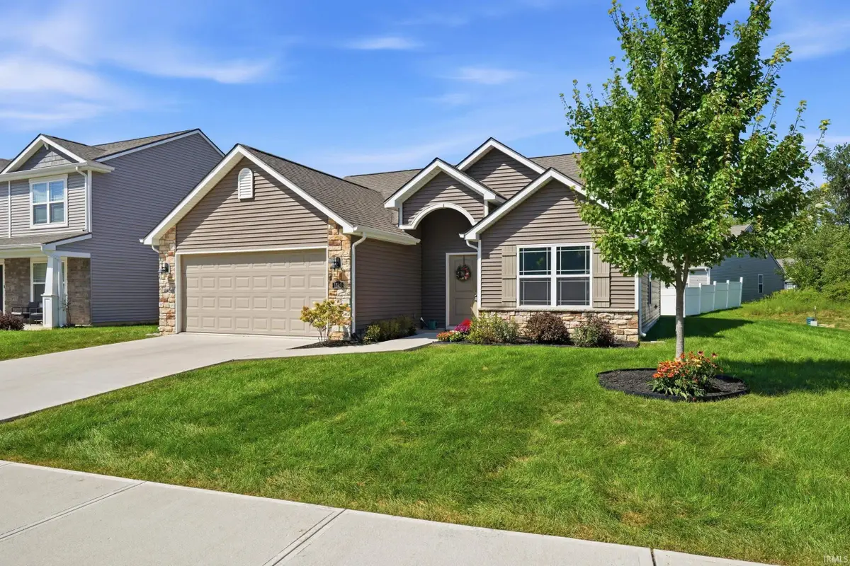 1542 Cuprum Pass, Fort Wayne, IN 46845 - #1