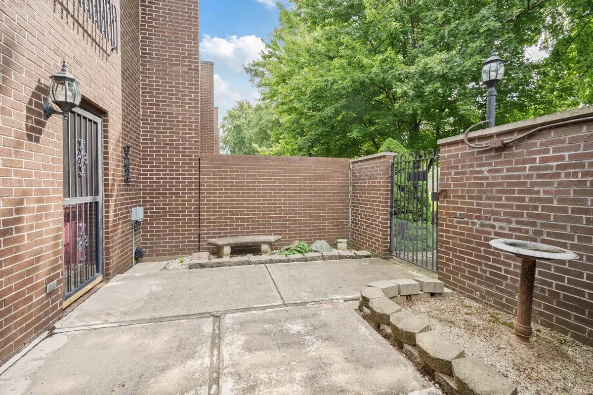 1222 W Boulevard, Kokomo, IN 46902 - #1