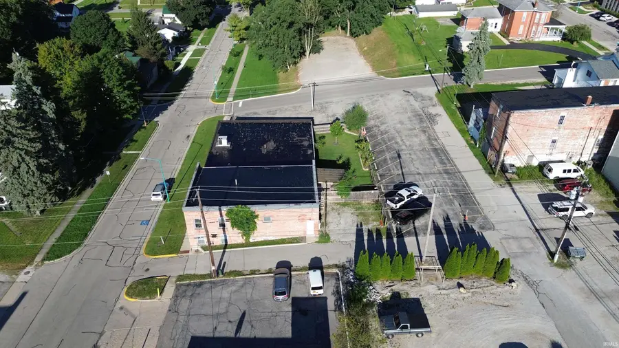 111 W Hazel Street, Albion, IN 46701 - #3