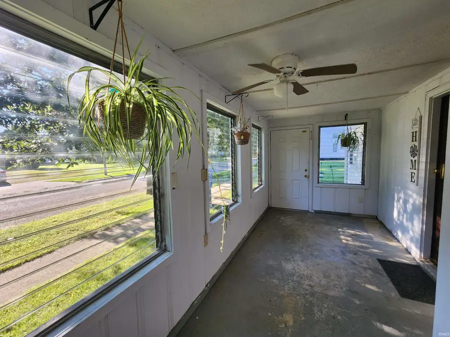 811 N Market Street, Winamac, IN 46996 - #2