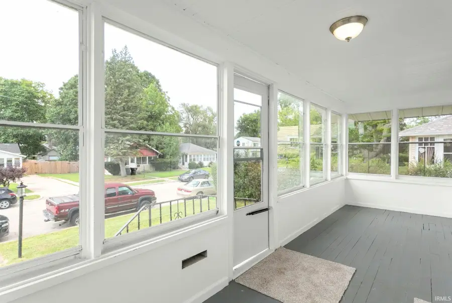722 S 36th Street, South Bend, IN 46615 - #3