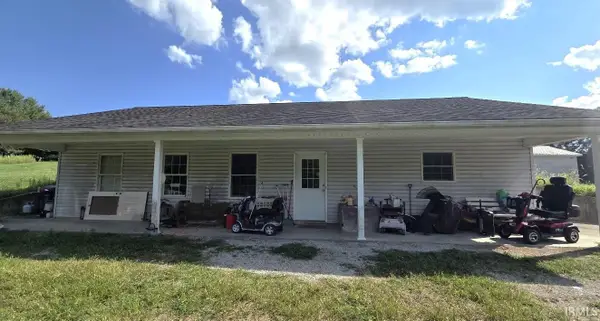 1498 E 800 S Road, Loogootee, IN 47553