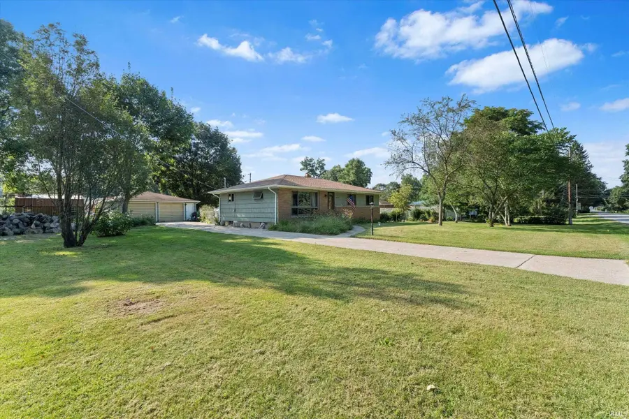 52083 Kenilworth Road, South Bend, IN 46637 - #2