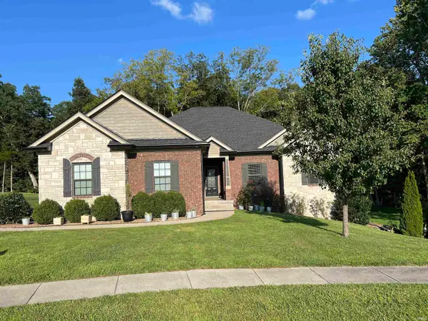 1207 Crones Hill, Lanesville, IN 47136