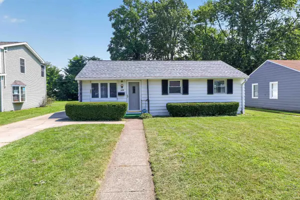 606 N Twyckenham Drive, South Bend, IN 46617