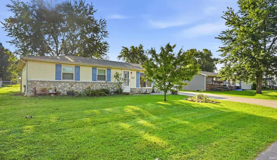 451 S Illinois Street, Parker City, IN 47368 - #2